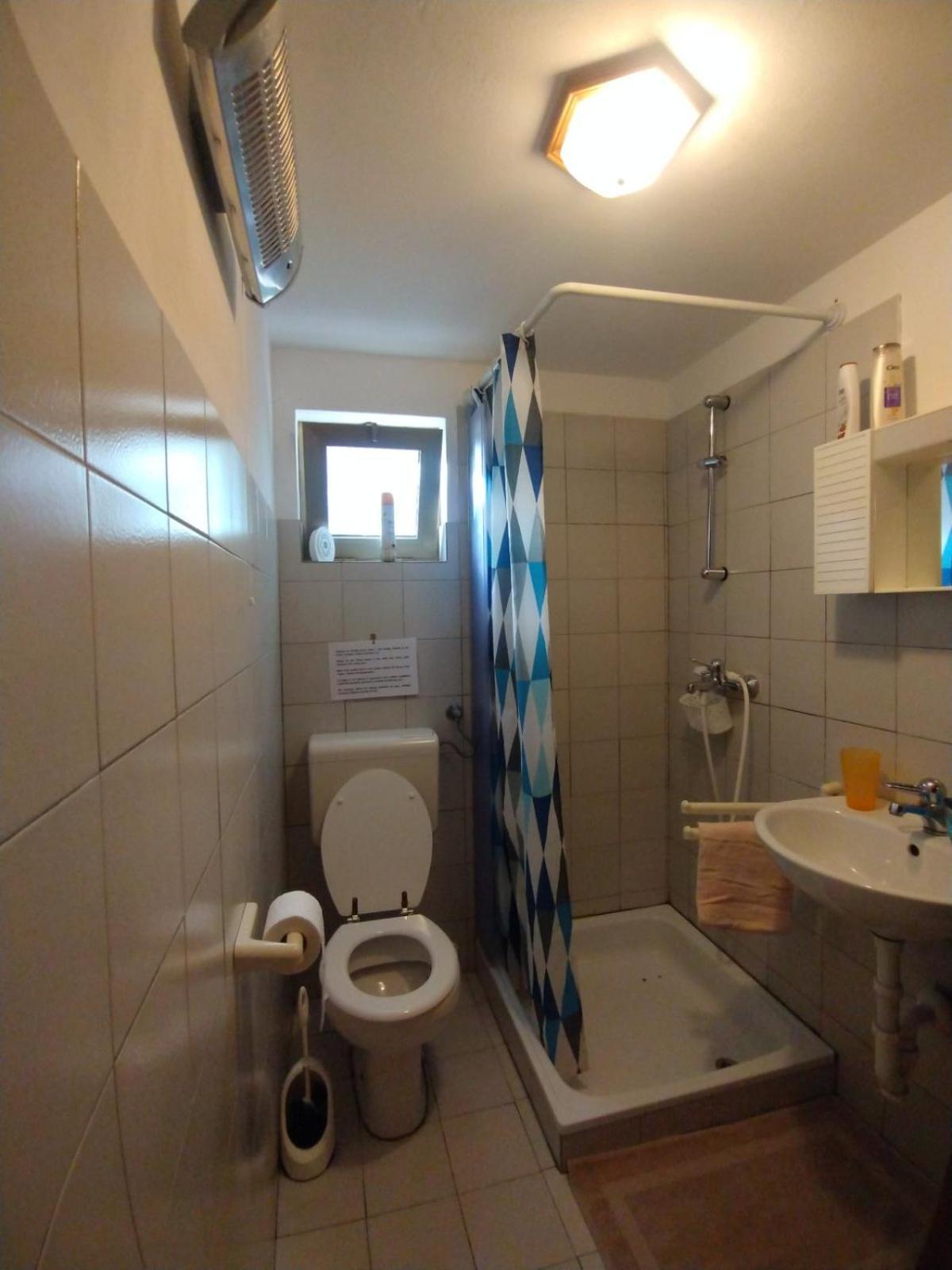 Apartman Tri Palme Gabonjin Exterior photo